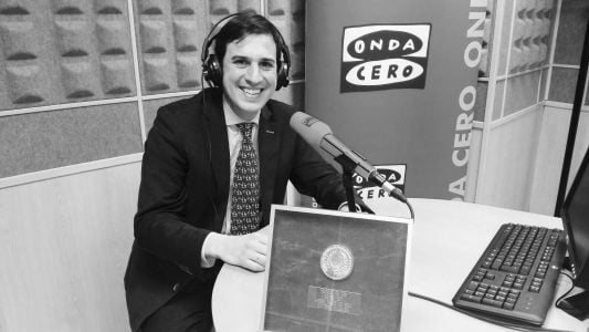 Guillermo villanueva - Entrevistado en la radio
