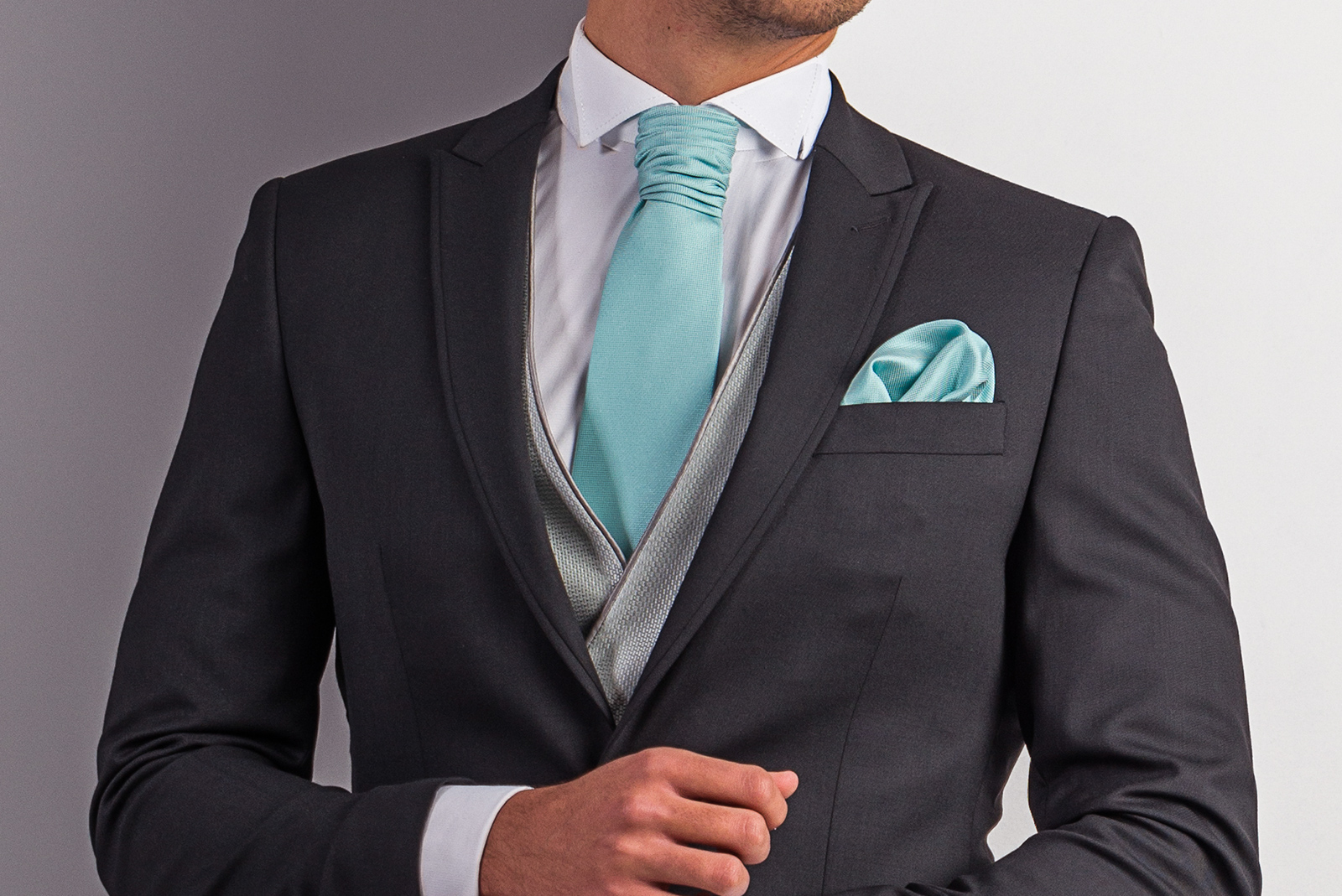 Franquicias trajes de novio Guillermo Villanueva
